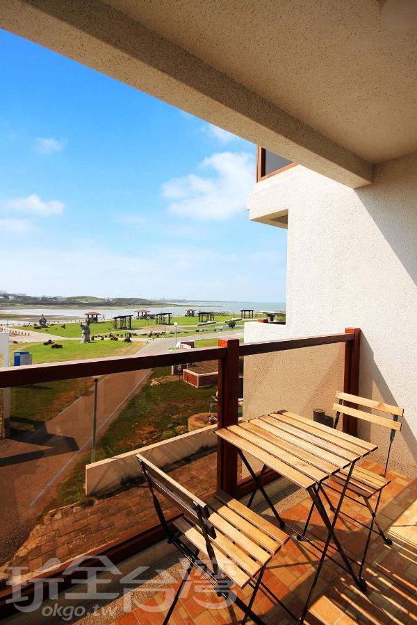 Malibu Oceanview Homestay Magong Exterior photo