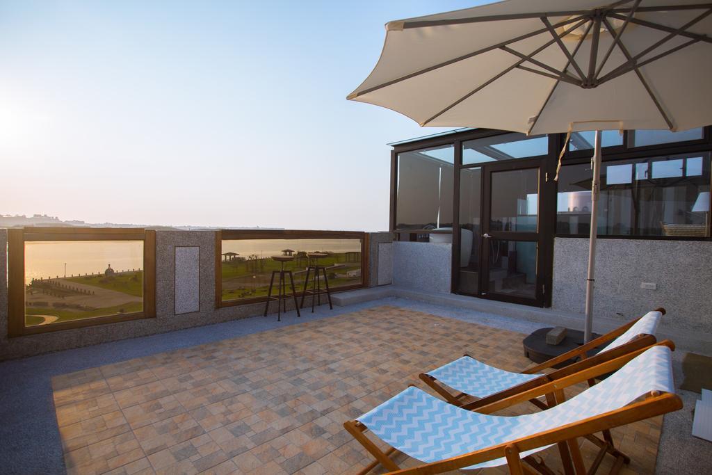 Malibu Oceanview Homestay Magong Exterior photo