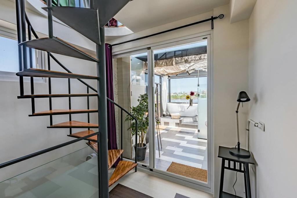 Malibu Oceanview Homestay Magong Exterior photo