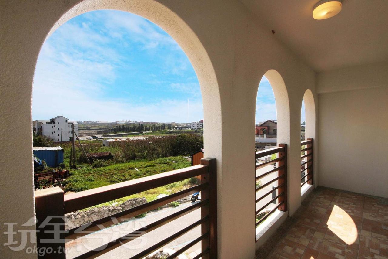 Malibu Oceanview Homestay Magong Exterior photo