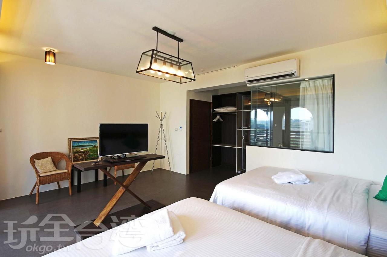Malibu Oceanview Homestay Magong Exterior photo